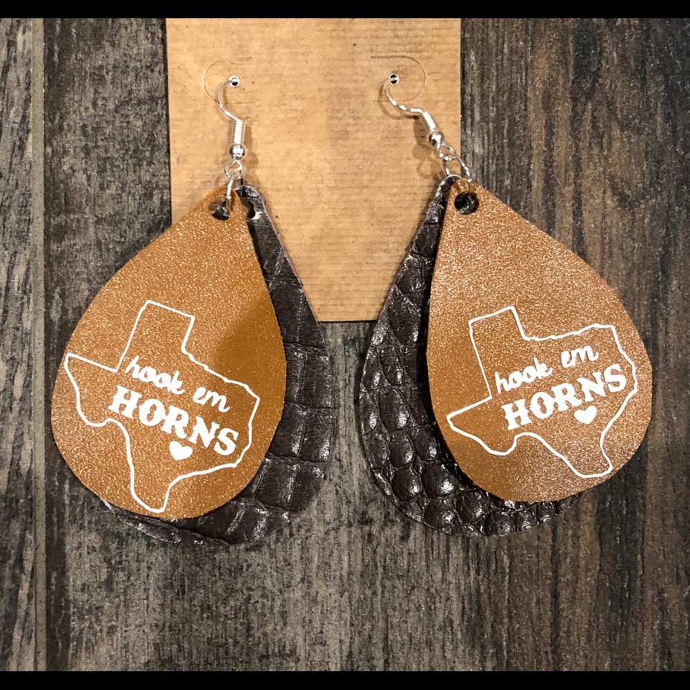 Hook Em Horns Earrings